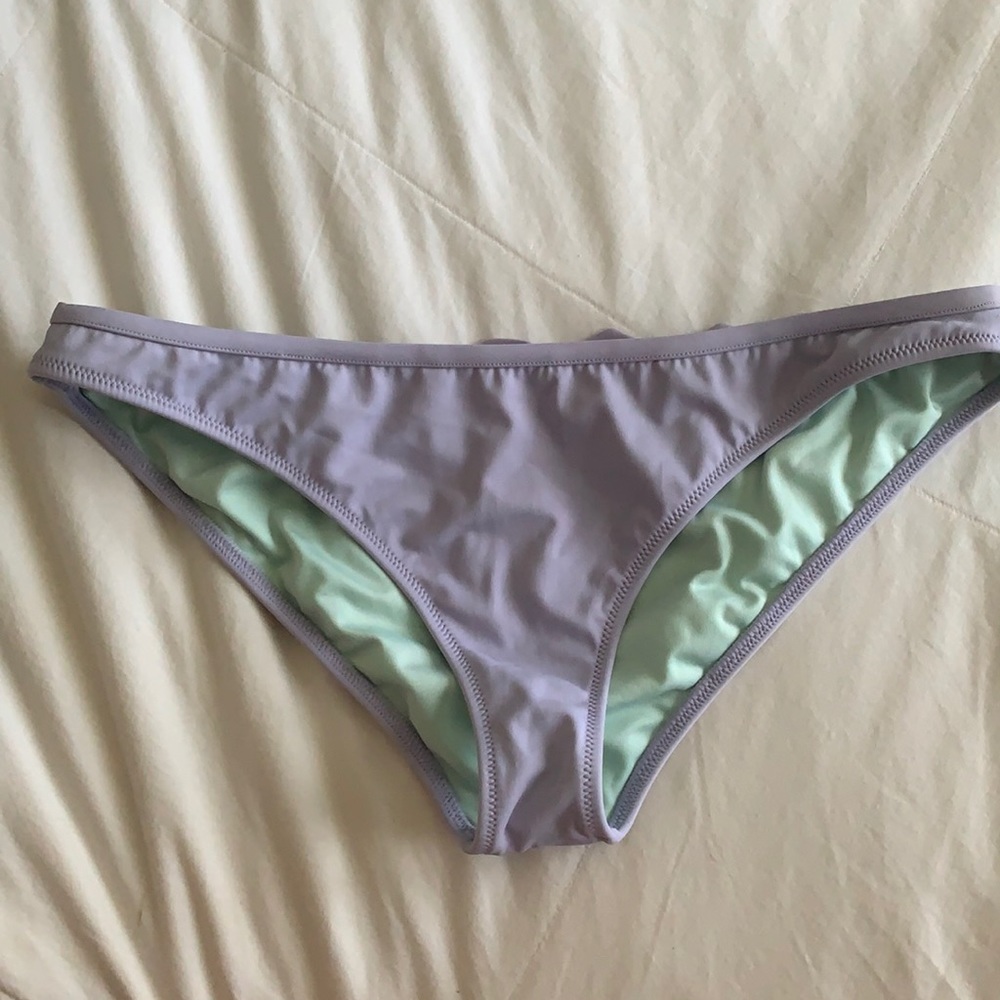 Bikini bottoms